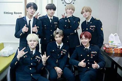 BTS: Các chàng trai không hề muốn miễn nghĩa vụ quân sự