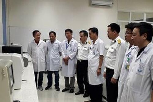 Bệnh viện Quân y 103 và Viện Y học Hải quân tăng cường giao lưu, hợp tác