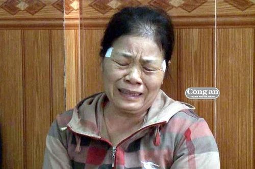 Khắc khoải ngóng tin người thân gặp nạn trong vụ cháy tàu tại Hàn Quốc