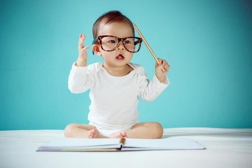 3 kiểu trẻ thông minh mẹ cần biết sớm để định hướng con tốt hơn