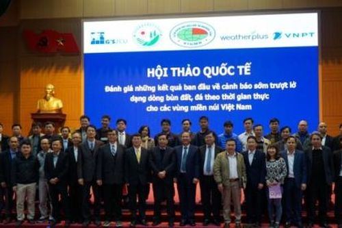 VNPT tài trợ đường truyền kết nối trạm cảnh báo sớm trượt lở tại Lào Cai