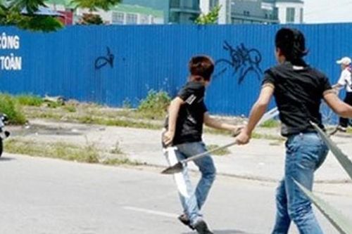 Khởi tố đối tượng giết người trong khi hát karaoke