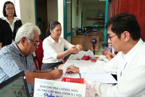 Sau tăng tuổi hưu nên đồng bộ các chính sách