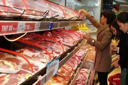 Giá thịt lợn tăng phi mã, khuyến cáo người dân dùng thịt đông lạnh