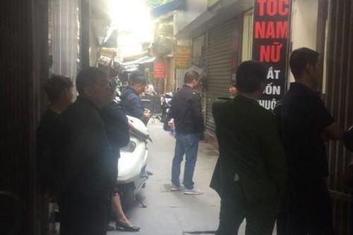 Hà Nội: Người phụ nữ tự vẫn tại nhà riêng, nghi do túng quẫn