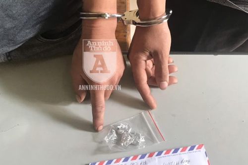 Thái độ quanh co của đối tượng trẻ tuổi có thâm niên... nghiện ngập