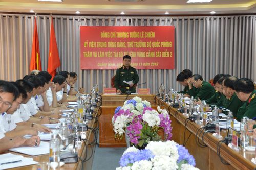 Thứ trưởng Bộ Quốc phòng làm việc tại Bộ Tư lệnh Vùng CSB 2