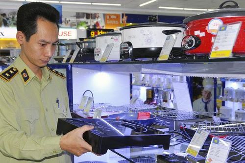 Ngăn chặn hàng Trung Quốc đội lốt hàng Việt: Chú ý doanh nghiệp trong 'danh sách đen'