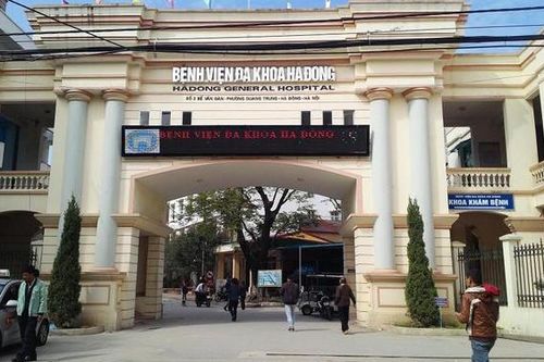 Nghi vấn tắc trách tại BVĐK Hà Đông: 'Bổ sung' nước kiểu gì mà cháu bé thủng dạ dày tử vong?