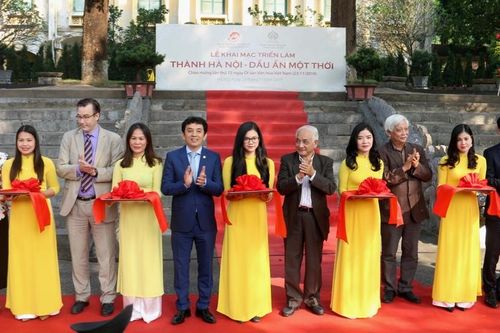 Tư liệu quý 'Thành Hà Nội – Dấu ấn một thời'
