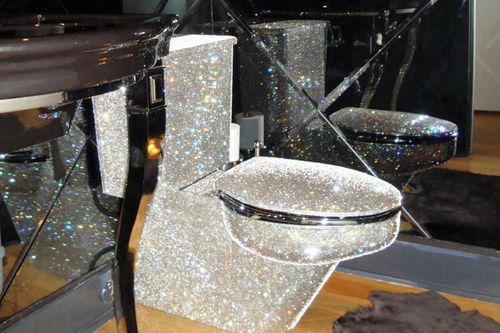 Những toilet đắt nhất hành tinh