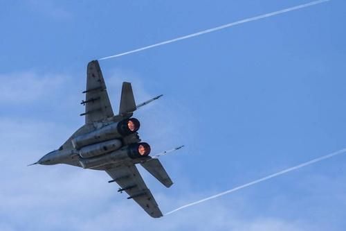 Serbia tuyên bố xem xét lại hợp tác quân sự với Nga do bê bối gián điệp