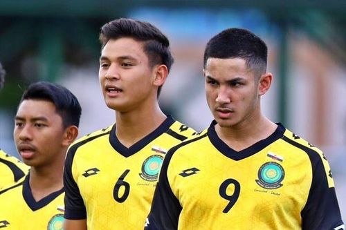 Ngôi sao số một Brunei đá chính dù không có tên trong đội hình ra sân