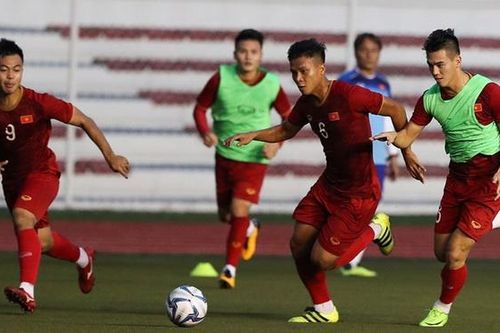 Tin bóng đá SEA Games 30 ngày 25/11: Quang Hải dự bị cùng Văn Hậu, Trọng Hoàng và Hùng Dũng