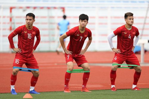 CẬP NHẬT bóng đá SEA Games Việt Nam vs Brunei: Quang Hải và Văn Hậu, Tiến Linh đồng loạt dự bị