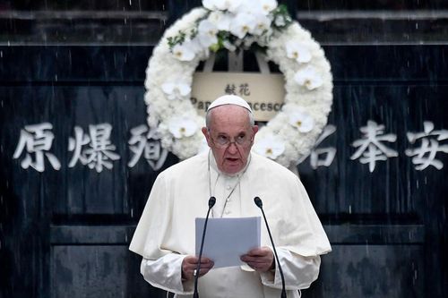 Giáo hoàng Francis kêu gọi từ bỏ vũ khí hạt nhân