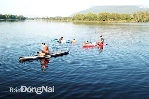 Giải bài toán khó về thủy lợi