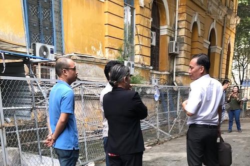 Kẻ giết người sa lưới khi đi chạy thận