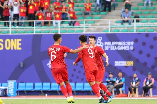 BLV Quang Huy: HLV Park Hang Seo giấu bài thành công