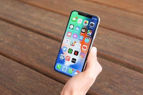 iPhone X hàng bãi giá hơn 9 triệu đồng ồ ạt về Việt Nam