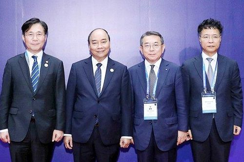 Thủ tướng Nguyễn Xuân Phúc dự Hội nghị cấp cao CEO ASEAN - Hàn Quốc