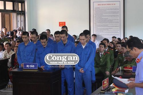 500 ngàn đồng đổi... hơn 136 năm tù!