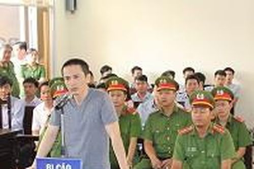 Bị phạt 6 năm tù vì dùng mạng xã hội chống phá Nhà nước