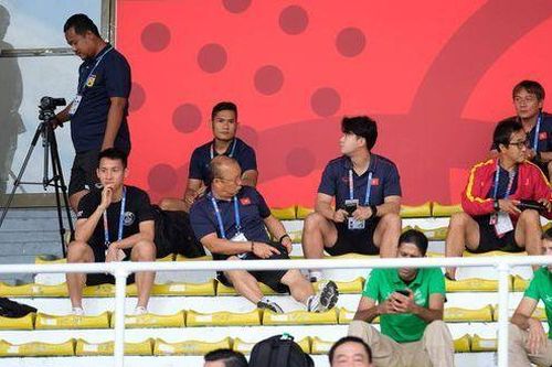 HLV Park Hang-seo 'do thám' U22 Thái Lan và U22 Indonesia