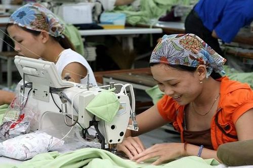 Sắp có hướng dẫn về bảo vệ việc làm của người tố cáo là lao động hợp đồng