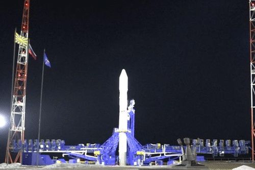 Xem quân đội Nga phóng vệ tinh giám sát tối mật vào quỹ đạo