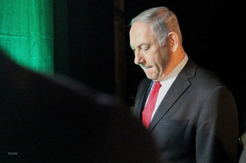 Thủ tướng Israel không bị buộc từ chức sau cáo buộc tham nhũng
