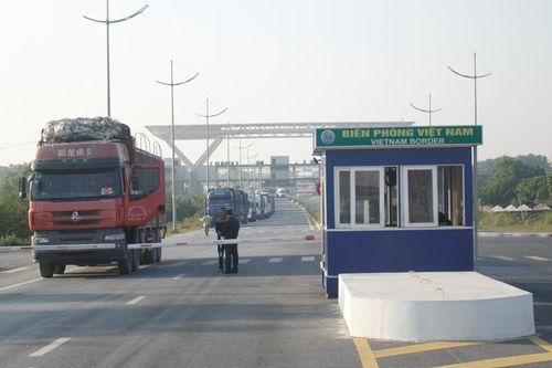Dịch vụ logistics tại thành phố Móng Cái: Sôi động, thuận lợi