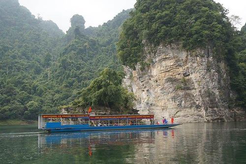 Một 'Hạ Long giữa đại ngàn'