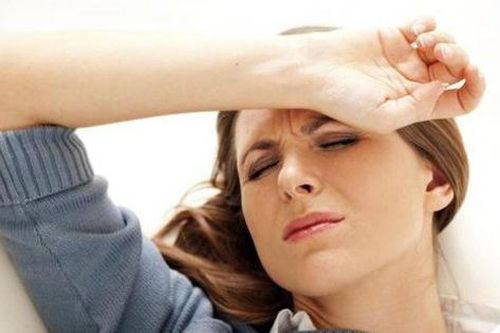 Cảnh báo những dấu hiệu nguy hiểm không nên bỏ qua khi bị đau đầu