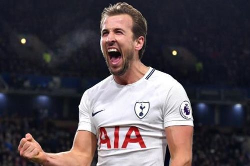 Kane lập kỷ lục trong trận lội ngược dòng của Tottenham