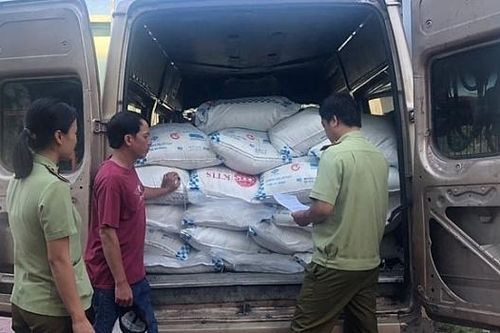 An Giang: Tiếp tục phát hiện hơn 2 tấn đường cát không có hóa đơn chứng từ