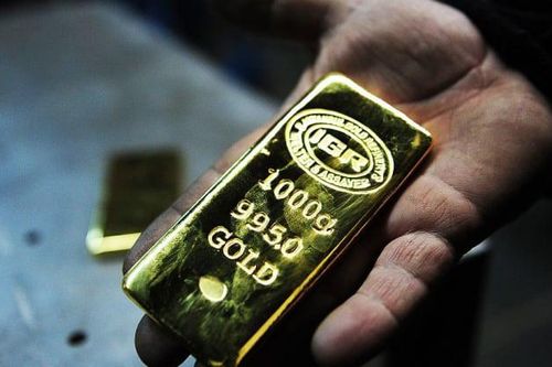 Vàng hồi giá, USD tự do 'hạ nhiệt'