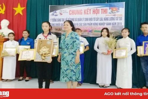 Tận dụng phế phẩm cây lúa làm sản phẩm dự thi
