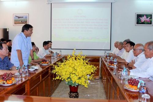 Thăm và chúc mừng Ngày truyền thống Mặt trận Tổ quốc Việt Nam