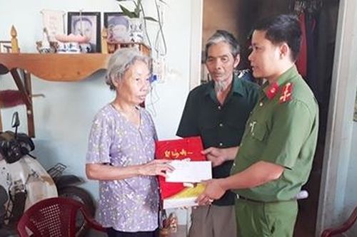Bí thư Đoàn 2 năm liền được vinh danh Thanh niên Công an tiêu biểu
