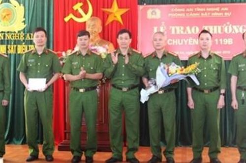 14 đối tượng trong đường dây cá độ bóng đá gần 200 tỷ đồng bị bắt