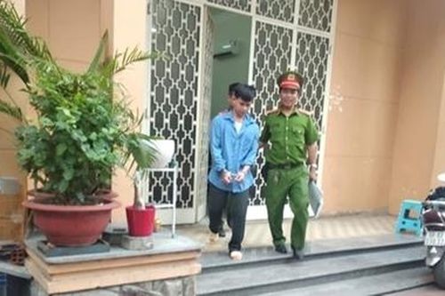 Xâm hại bé gái, thanh niên lãnh 18 năm tù