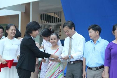 20 giáo viên một trường học đăng ký hiến tạng