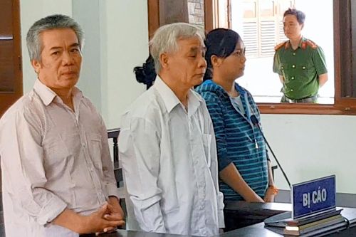 Hoãn phiên tòa xét xử cựu chánh án tham ô 2,8 tỷ đồng