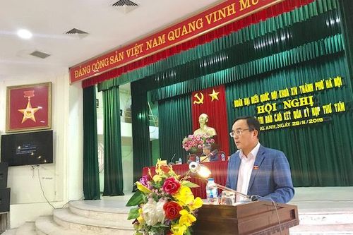 Tiếp xúc cử tri huyện Đông Anh: Người dân chưa hài lòng vì giải đáp chung chung