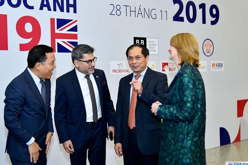 Khai mạc Hội nghị 'Gặp gỡ Vương quốc Anh'