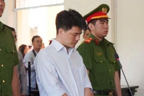 Vụ tai nạn làm 29 người thương vong: Phạt 12 năm tù, bồi thường hơn 4 tỷ đồng