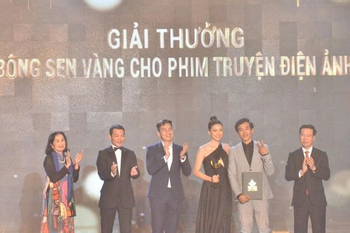 'Song Lang' đạt giải Bông Sen Vàng tại LHP Việt Nam 21