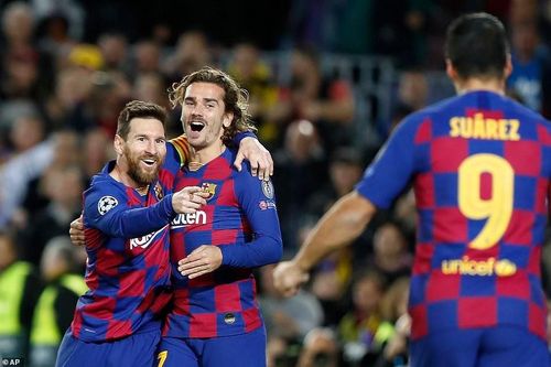 Tam tấu MSG thi nhau lập công, Barca đoạt vé vòng 1/8