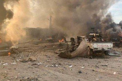 Chiến sự Syria: Liều lĩnh cản đường tấn công của quân đội Syria, phiến quân chết như ngả rạ tại Idlib